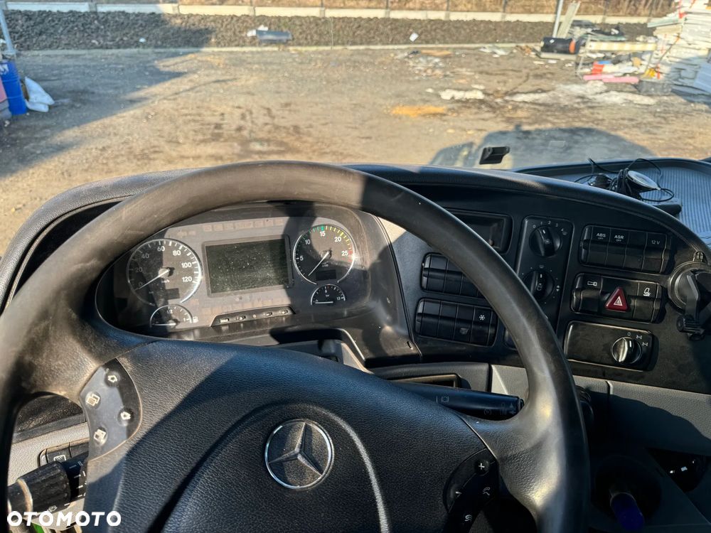 Mercedes-Benz 3244 B 8X4 - 7