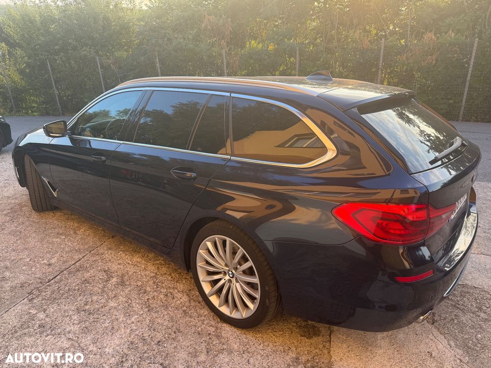BMW Seria 5 520d xDrive Aut. Luxury Line - 7