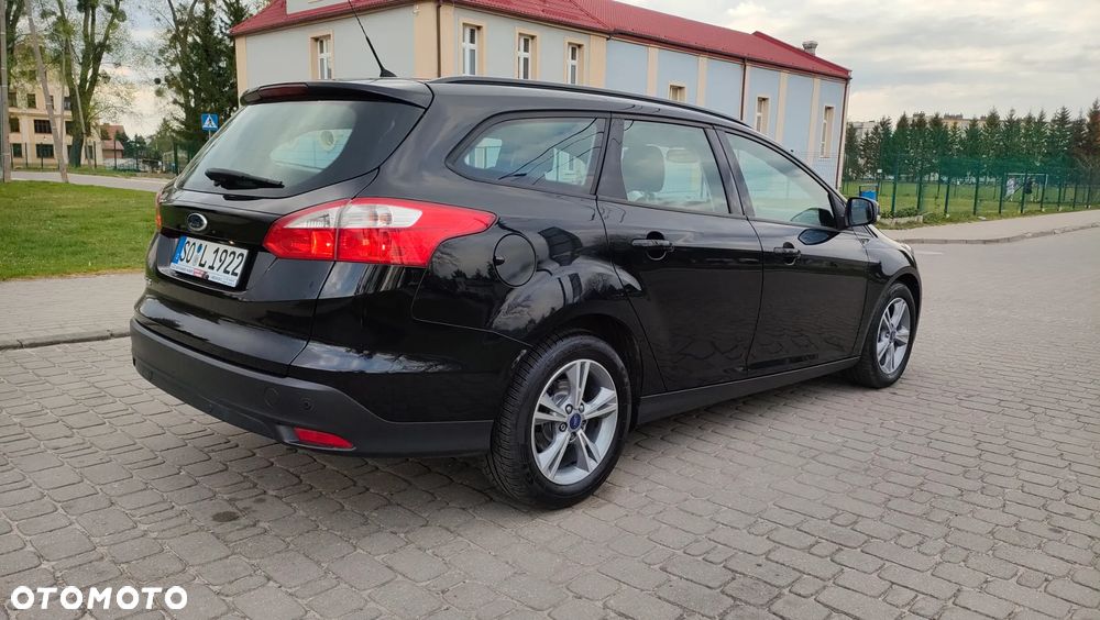 Ford Focus 1.6 TDCi DPF Champions Edition - 4