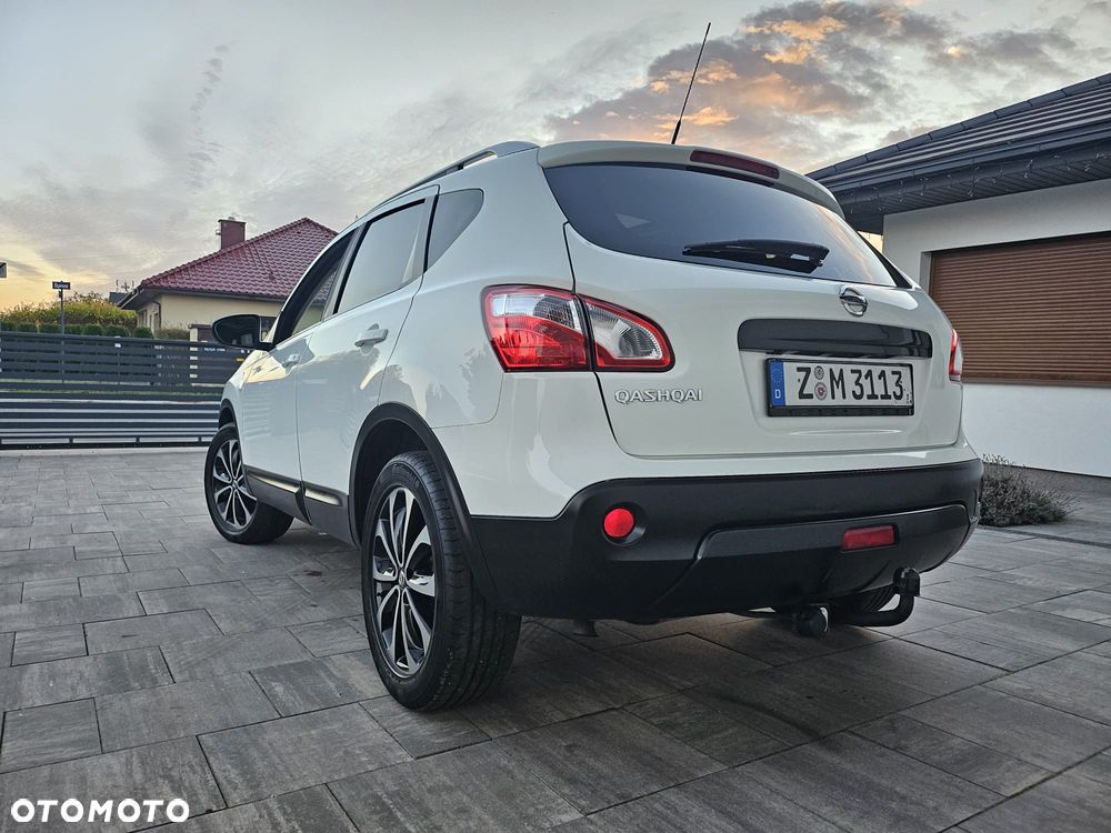 Nissan Qashqai - 4