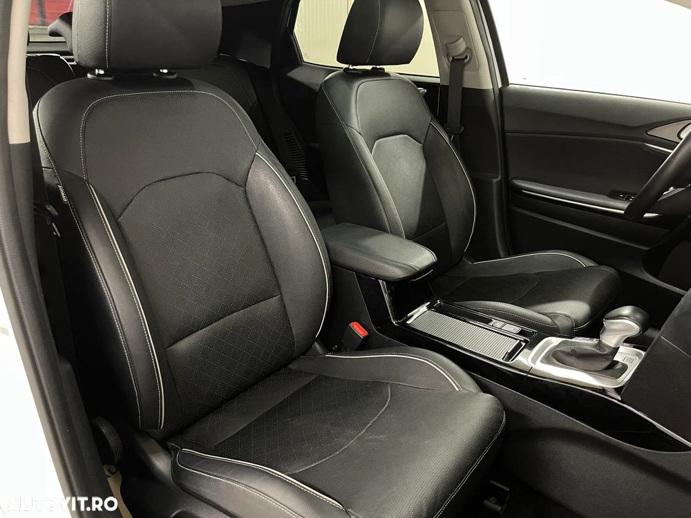 Kia XCeed 1.6 GDI 6DCT PHEV Vision - 15