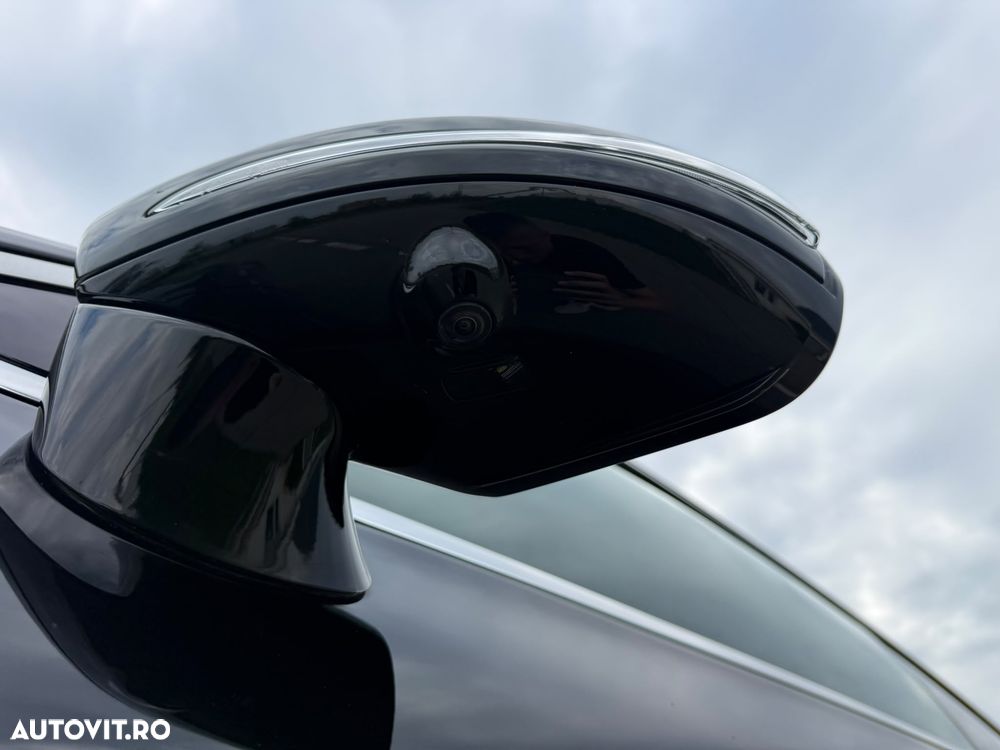 Mercedes-Benz E 300 - 14