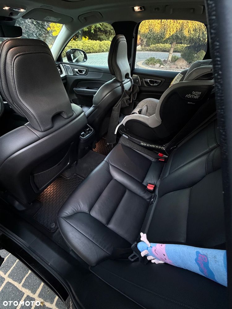 Volvo XC 60 B5 D AWD Inscription - 12