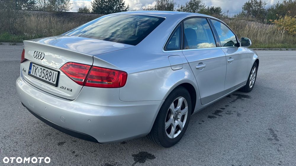 Audi A4 Limousine 2.0 TDI - 18