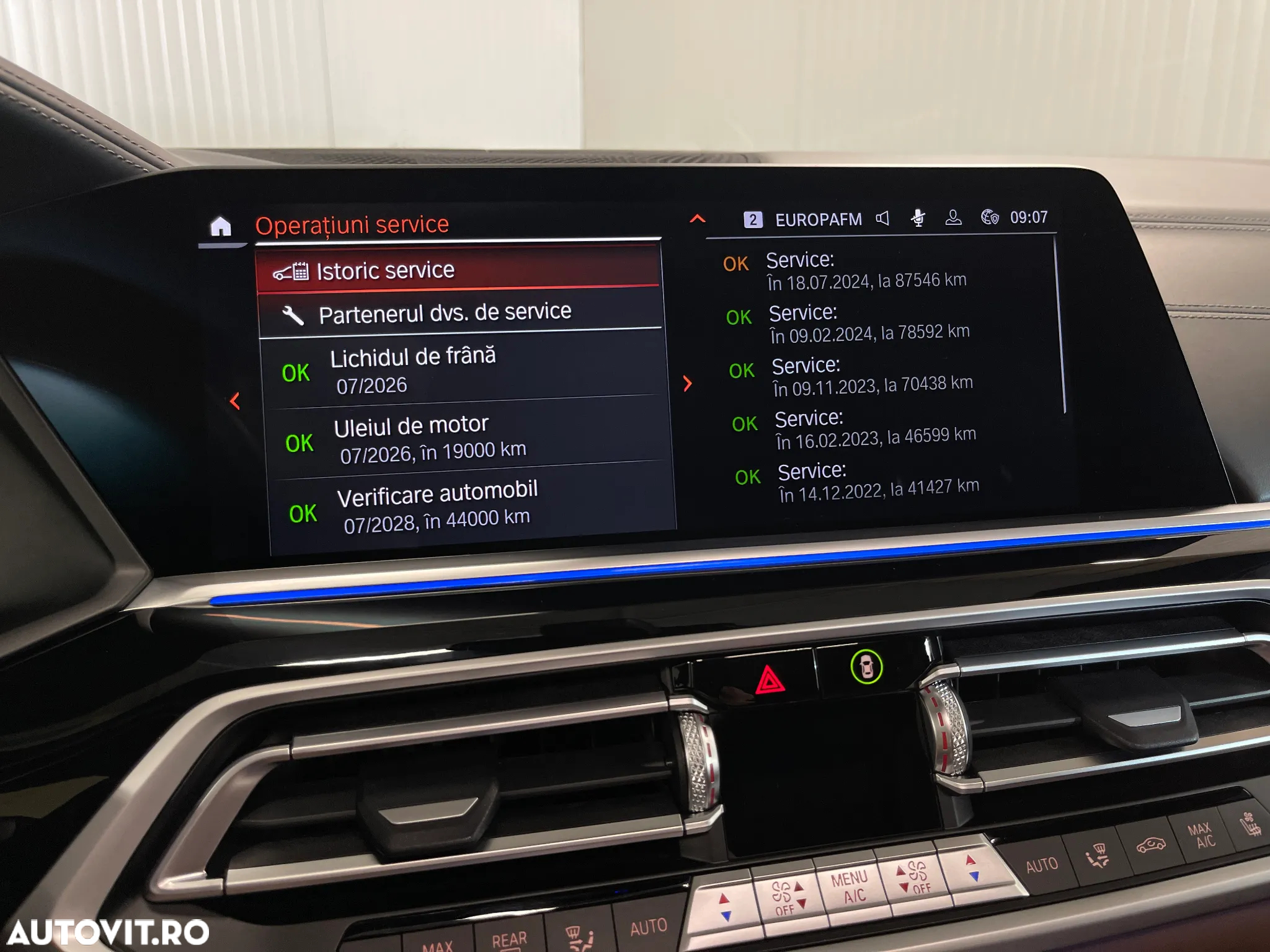 BMW X5 M M50i - 20