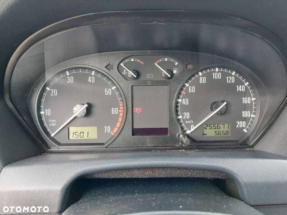 Skoda Fabia - 23