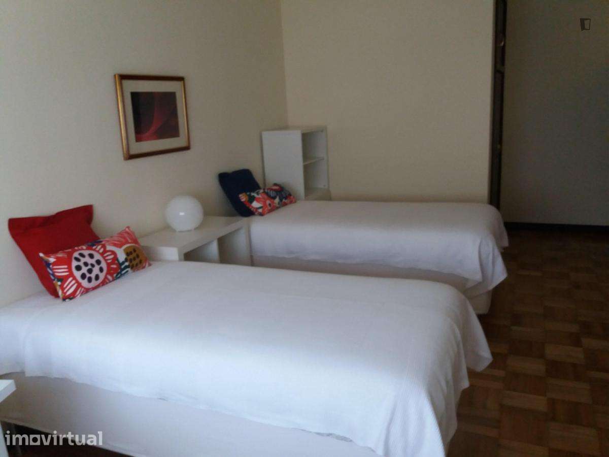 Quarto - localizado em Bonfim Porto - Grande imagem: 2/28