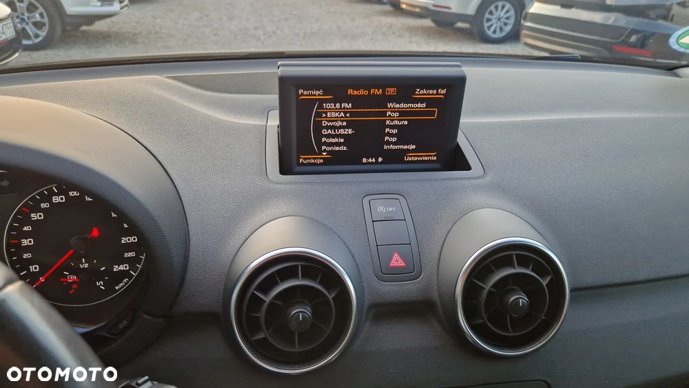 Audi A1 Sportback 1.2 TFSI S line edition - 13