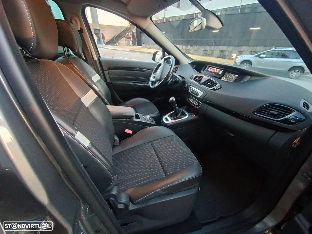 Renault Scénic 1.5 dCi Bose Edition SS - 21