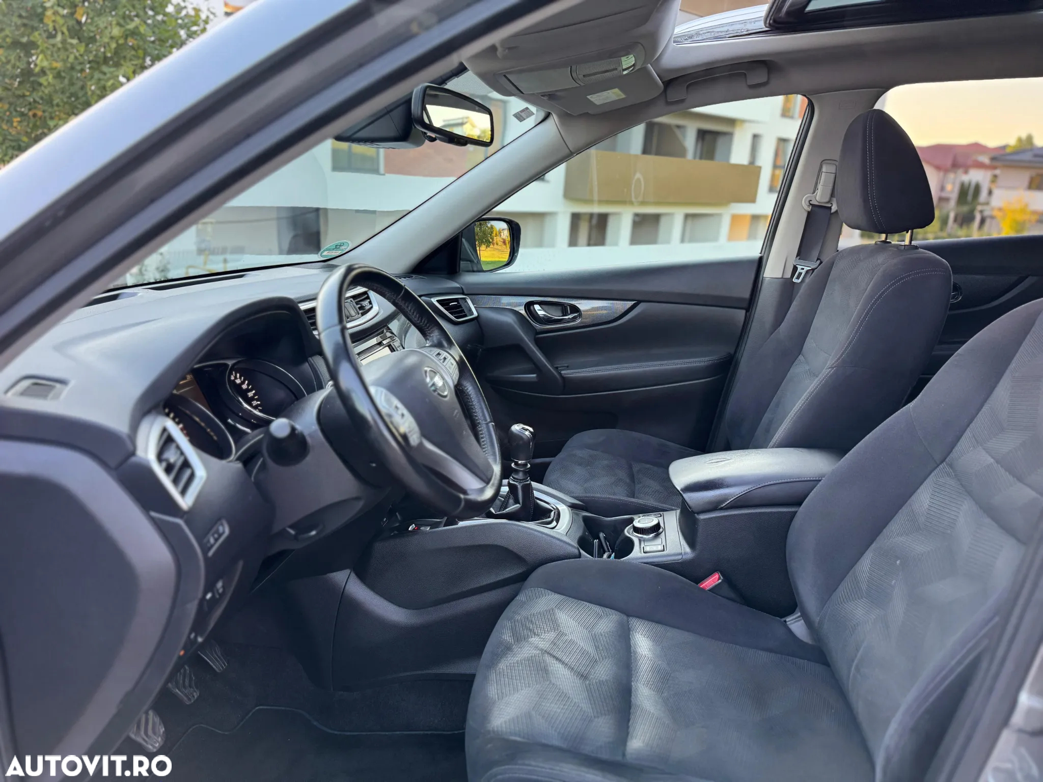 Nissan X-Trail 1.6 dCi ALL-MODE 4x4i Tekna - 12