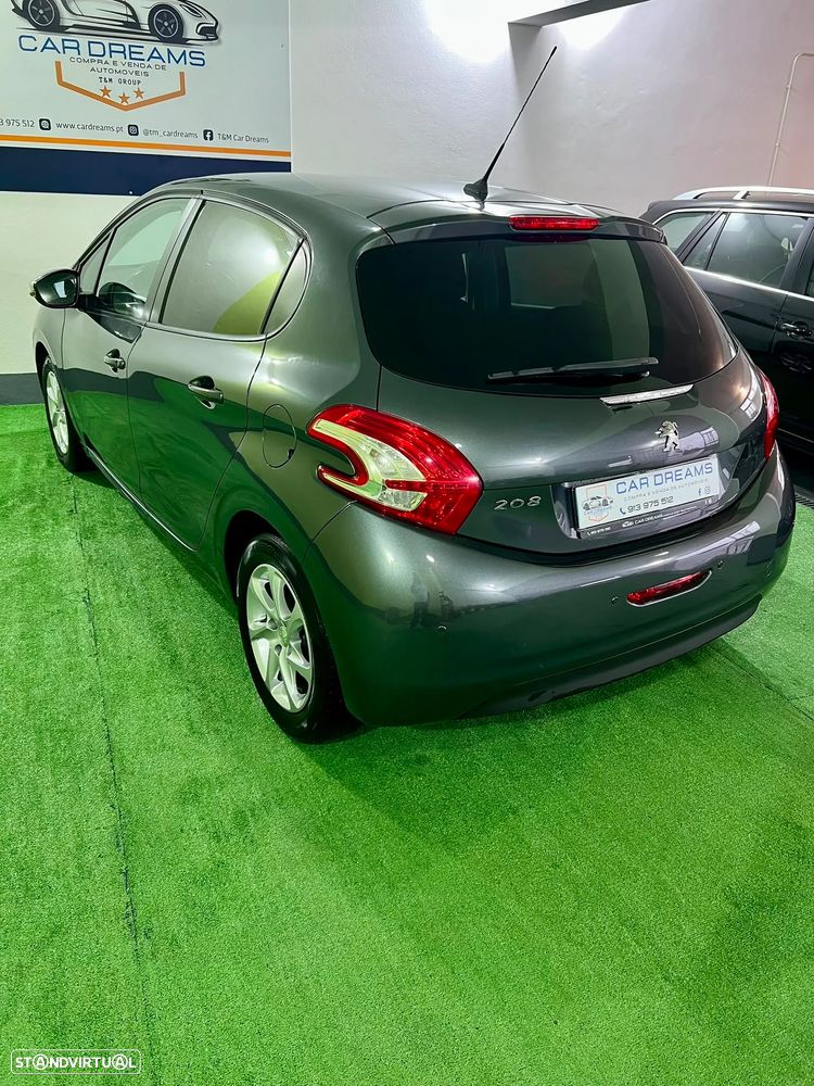 Peugeot 208 1.2 PureTech Style - 5