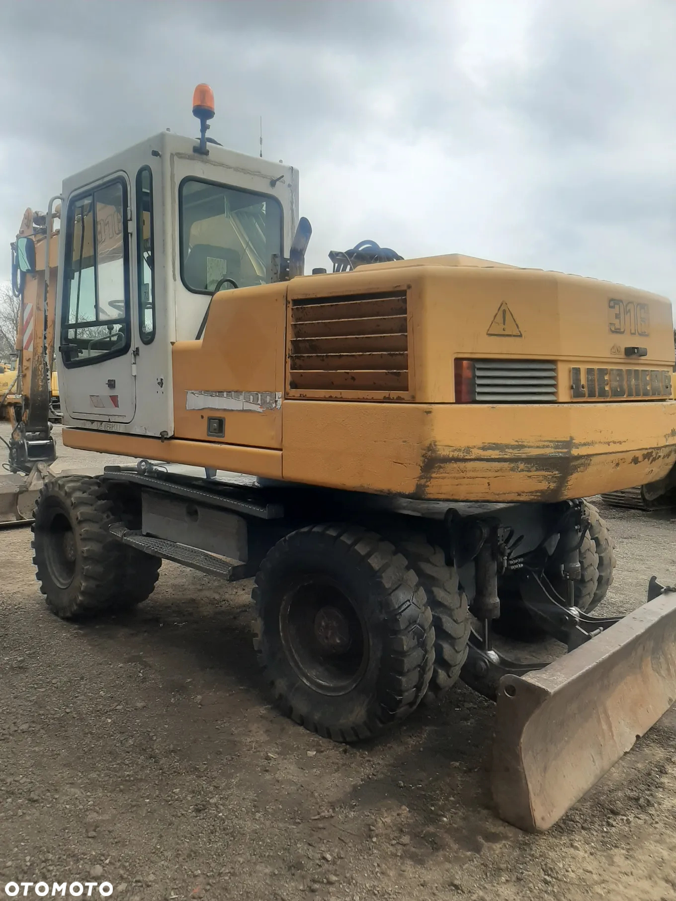 Liebherr 316 - 4