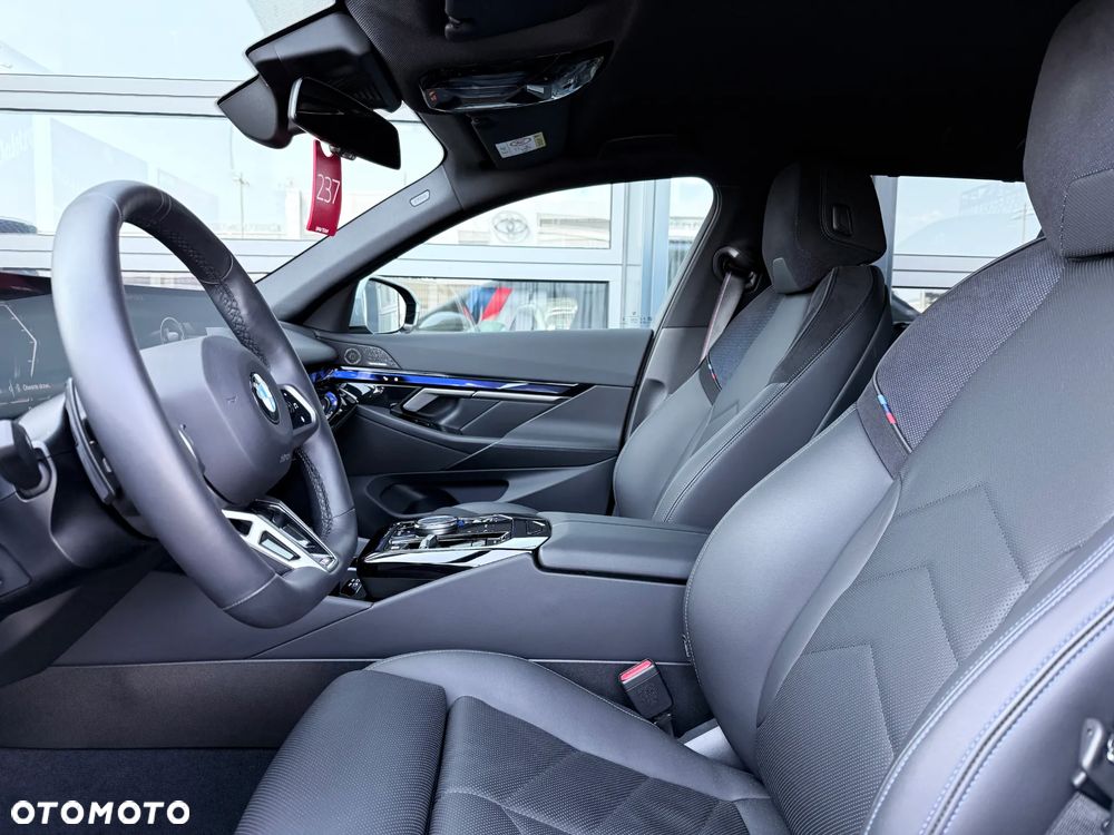 BMW Seria 5 540d xDrive - 30