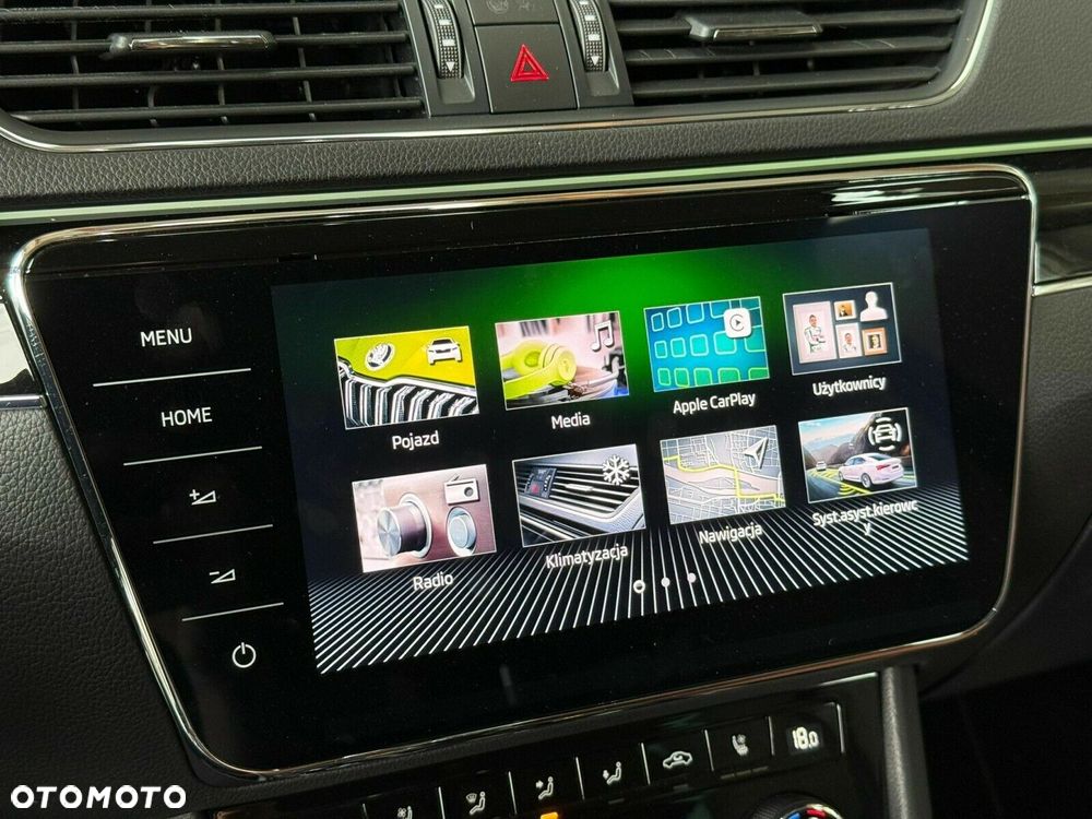 Skoda Superb 2.0 TDI SCR L&K DSG - 19