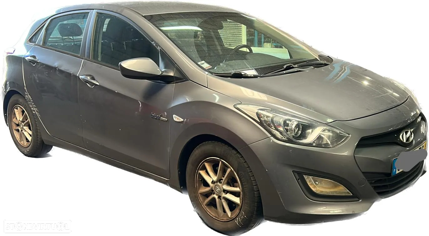Hyundai i30 (2014) - Lote de Peças - 2