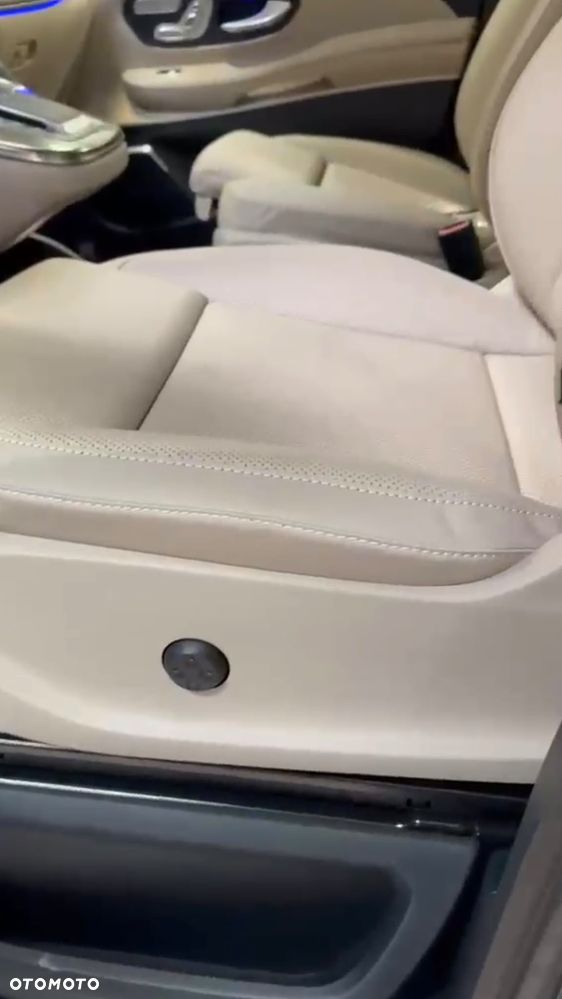 Mercedes-Benz Klasa V 300 d 4-Matic Avantgarde 9G-Tronic - 22