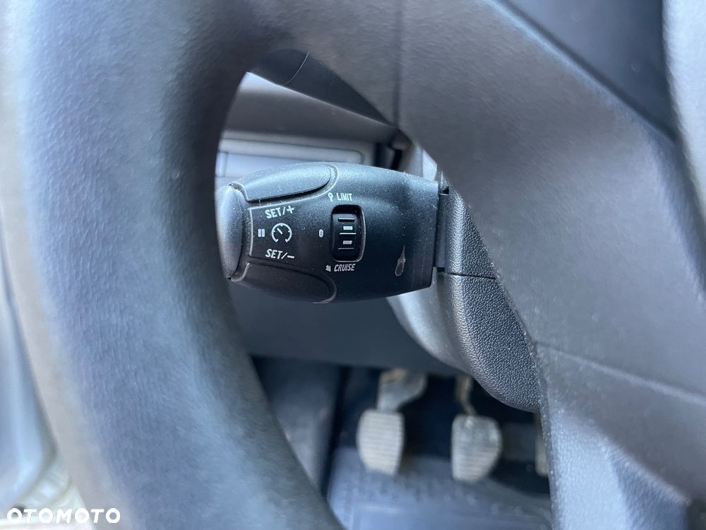 Peugeot 208 82 VTI Active - 24