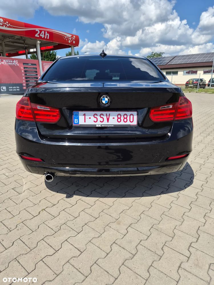 BMW Seria 3 316d - 8