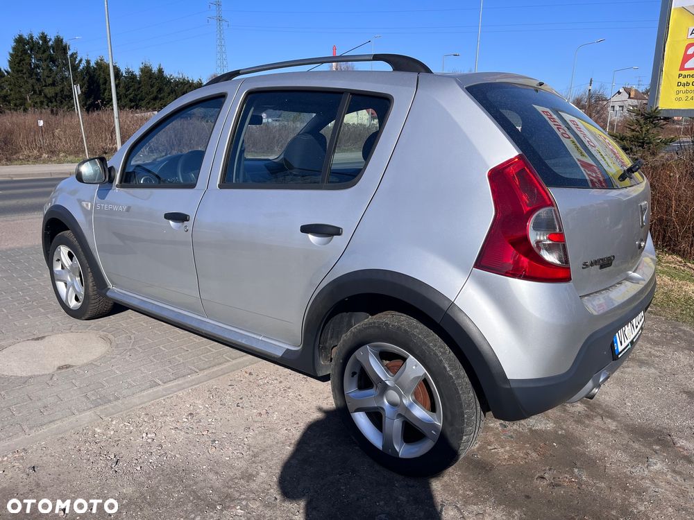 Dacia Sandero 1.6 MPI Stepway - 3