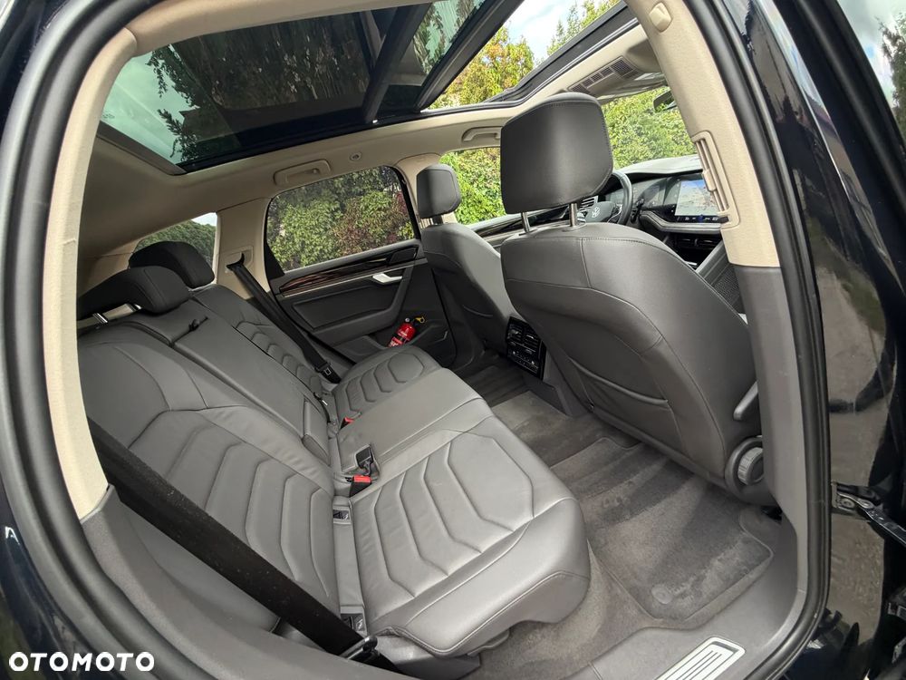 Volkswagen Touareg 3.0 V6 TFSI Plug-In Hybrid 4Mot Atmosphere - 29