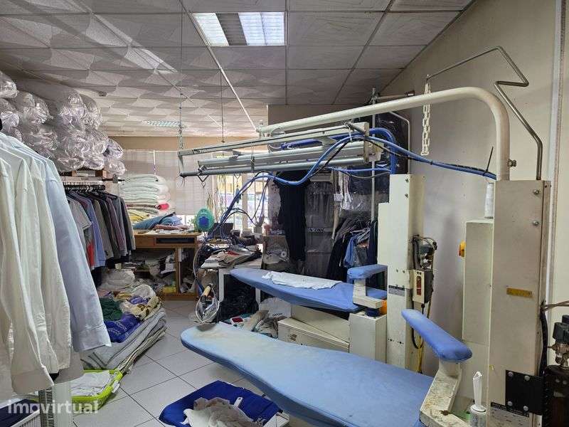 TRESPASSE DE LAVANDARIA em pleno funcionamento - Grande imagem: 4/11