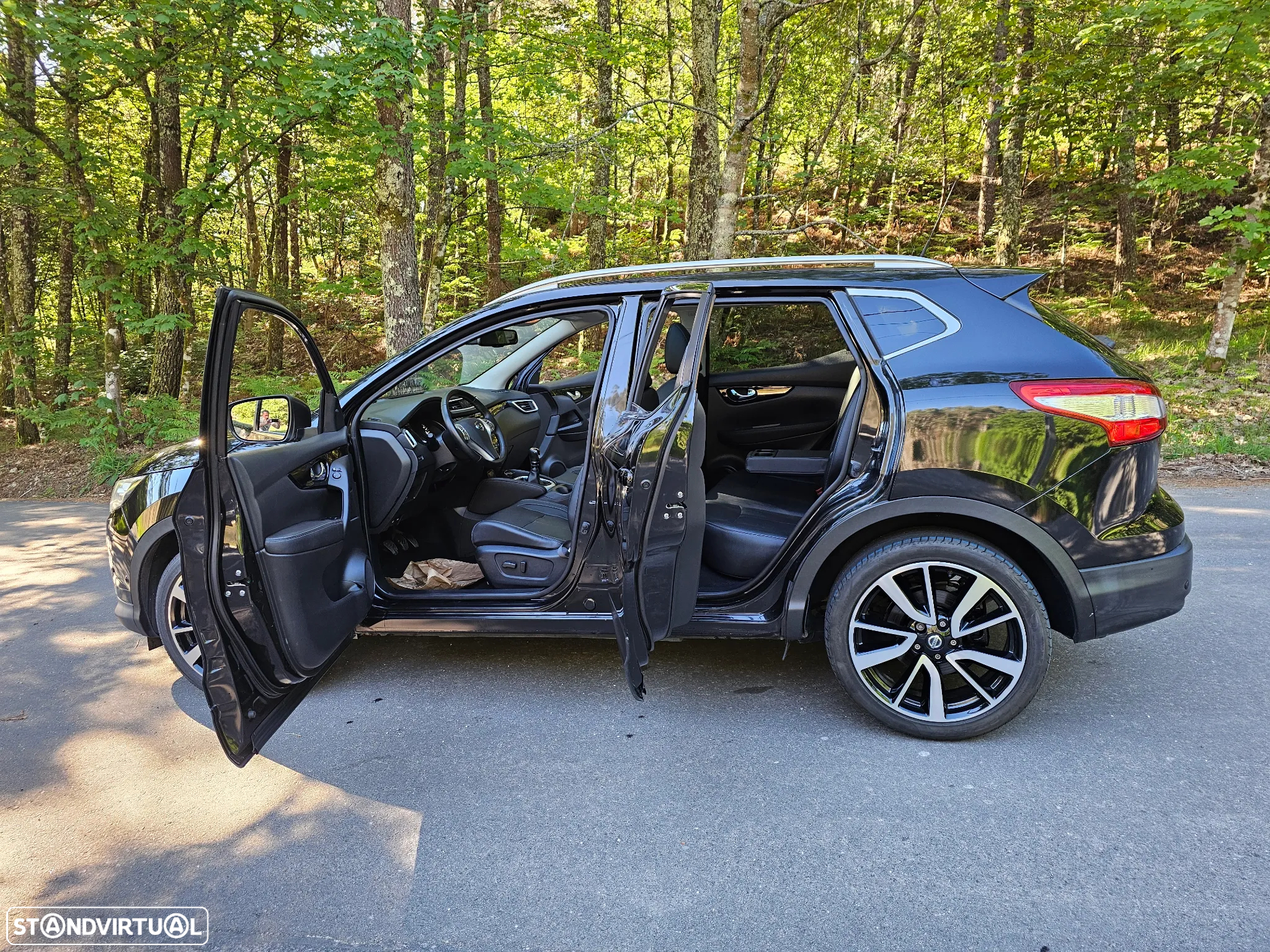 Nissan Qashqai 1.5 dCi TEKNA - 18