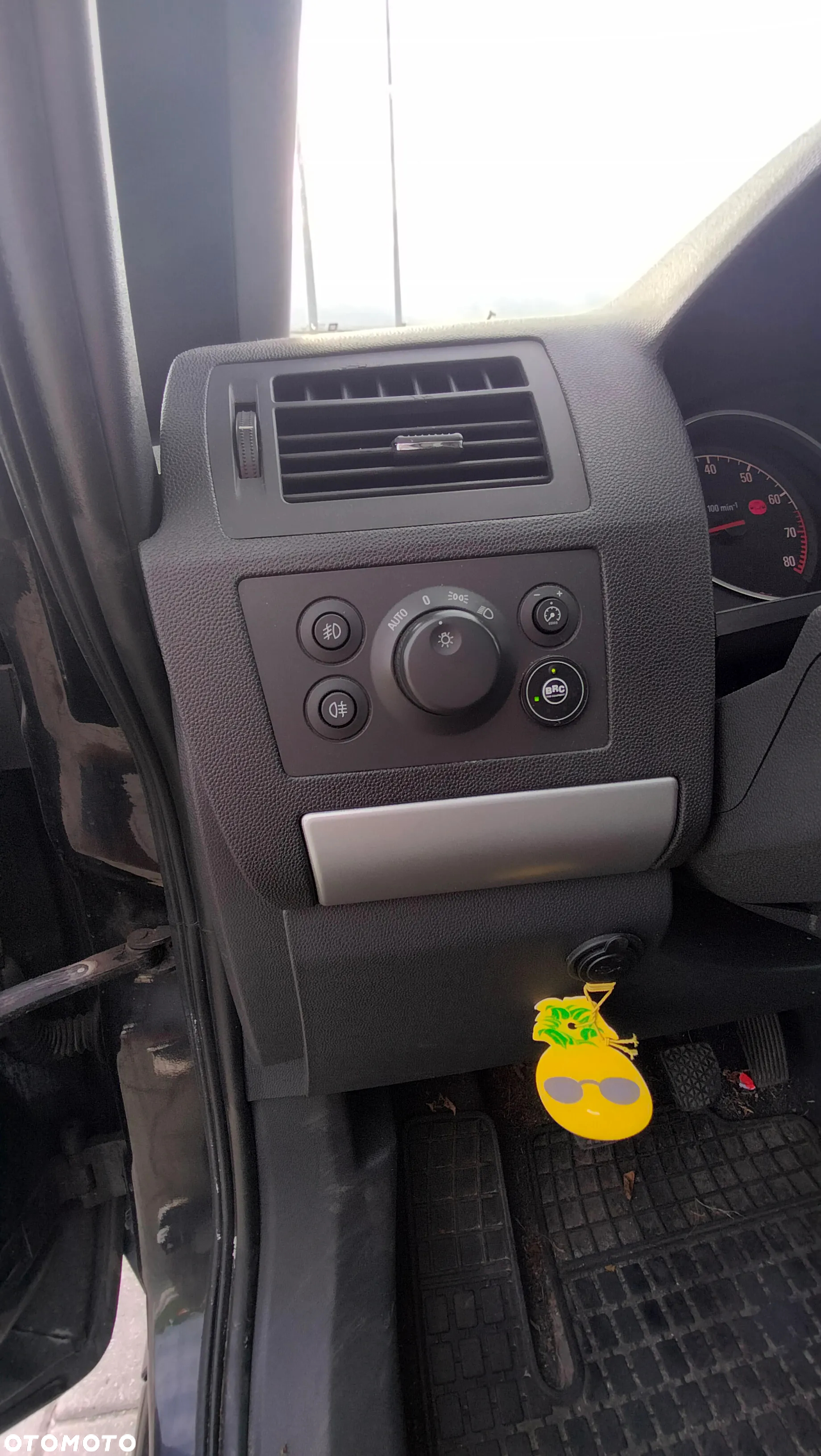 Opel Zafira 1.8 Cosmo - 22