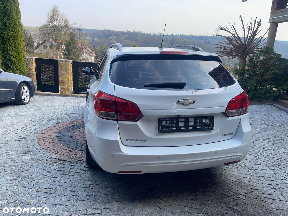 Chevrolet Cruze 1.7TD LT+ - 33