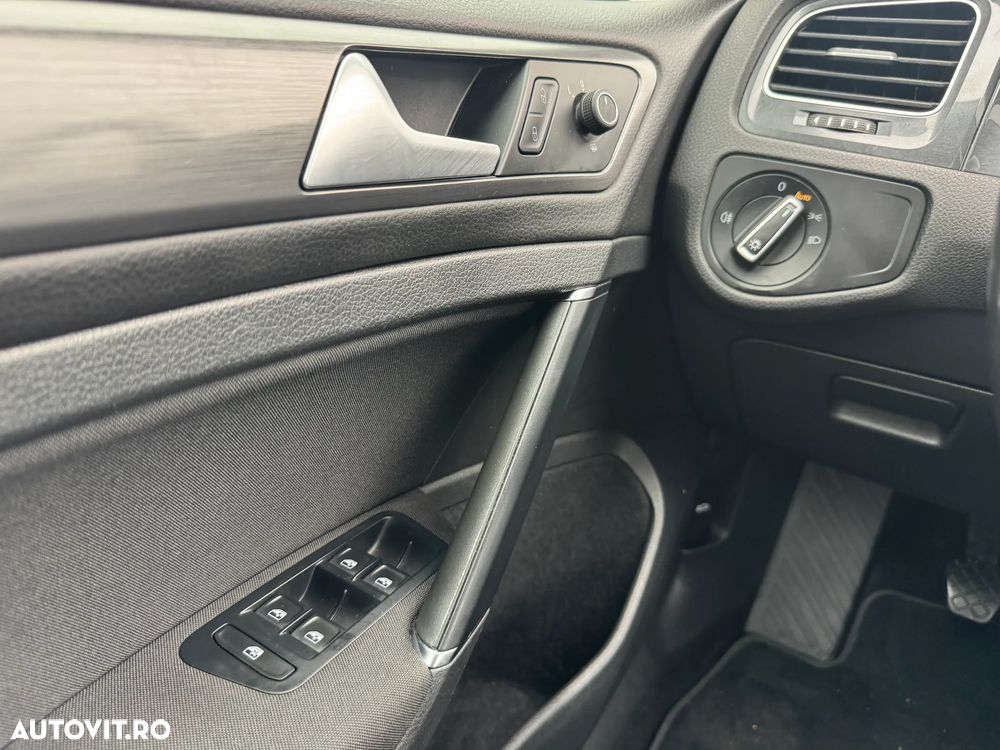 Volkswagen Golf 1.6 TDI Comfortline - 18