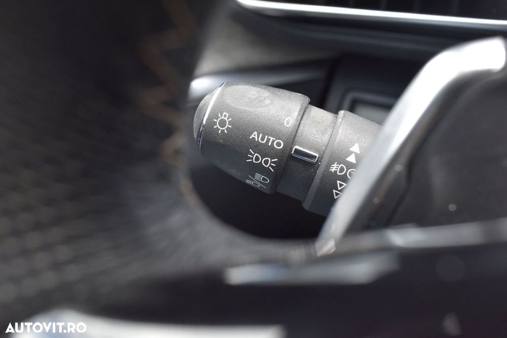 Peugeot 3008 2.0 BlueHDI S&S EAT6 GT - 30