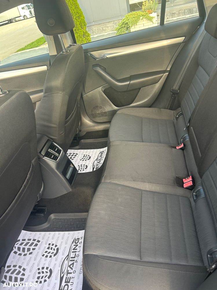 Skoda Octavia 2.0 TDI ELEGANCE - 7