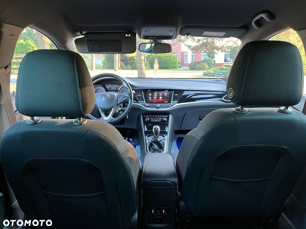 Opel Astra 1.4 Turbo Business - 25