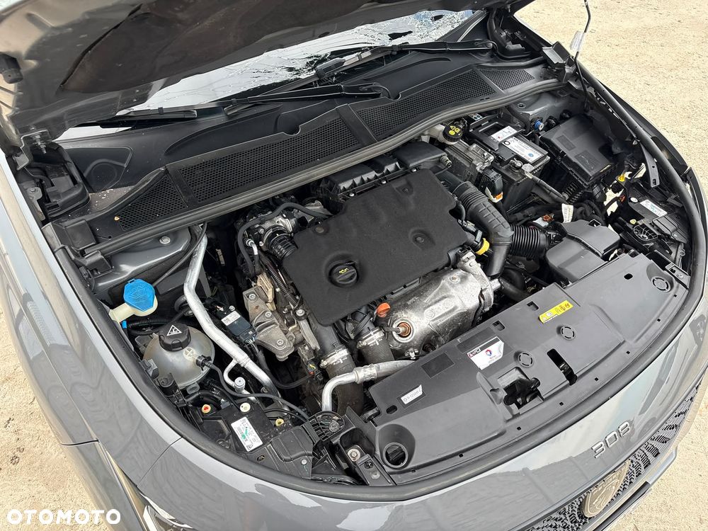 Peugeot 308 BlueHDi 130 EAT8 GT - 26
