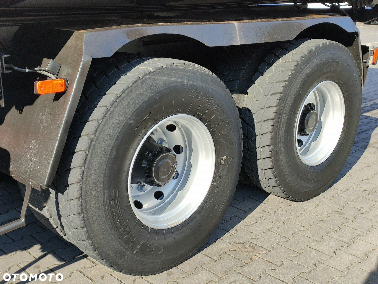 Renault Kerax 26.370  6x4 Mocny HDS FASSI F110 - 18