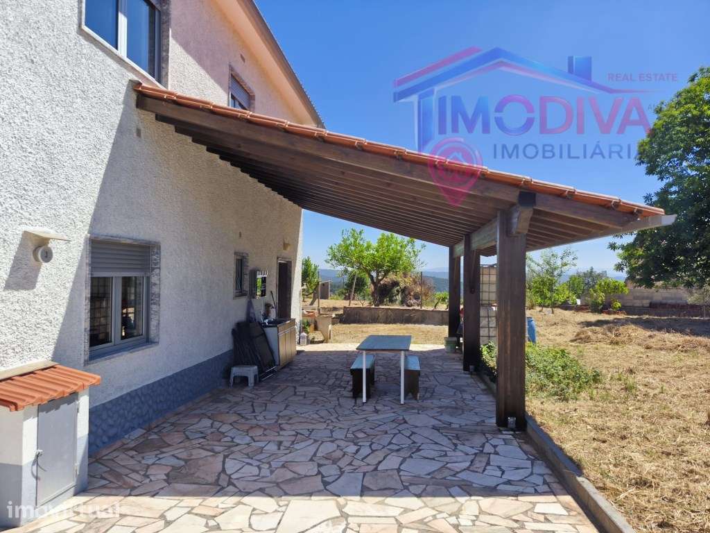 Moradia T3 com garagem e Terreno com 1850 m2 em Arega, Figueiró dos... - Grande imagem: 4/60