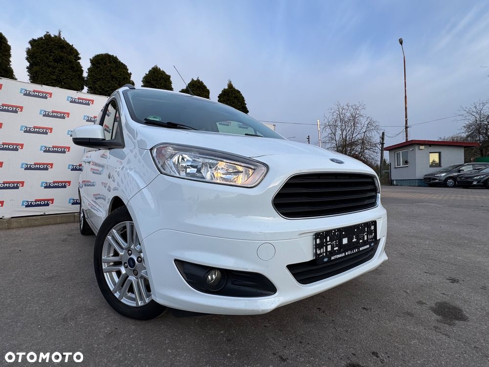 Ford Tourneo Courier 1.0 EcoBoost S&S Titanium - 3