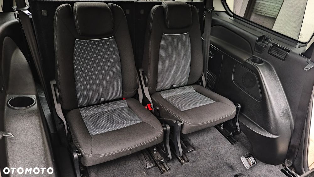 Ford Galaxy 2.0 TDCi Titanium - 11