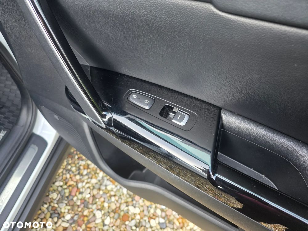 Kia Sportage 2.0 CRDI Business Line 4WD - 34