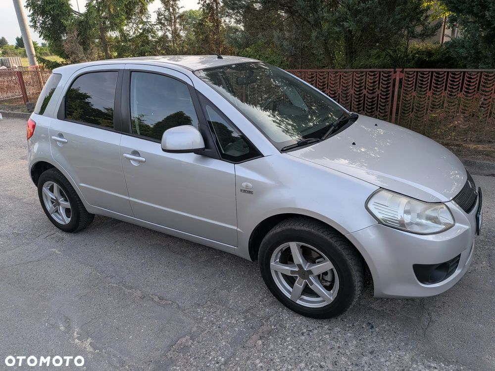 Suzuki SX4 - 3
