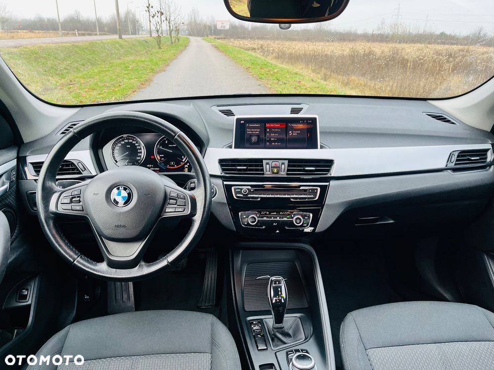 BMW X1 sDrive18d Business Edition - 20