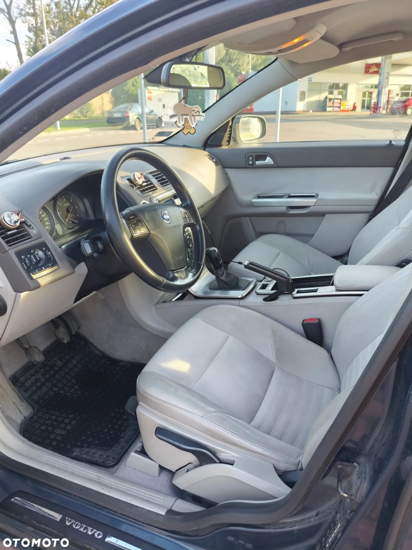 Volvo S40 2.0D Momentum - 9