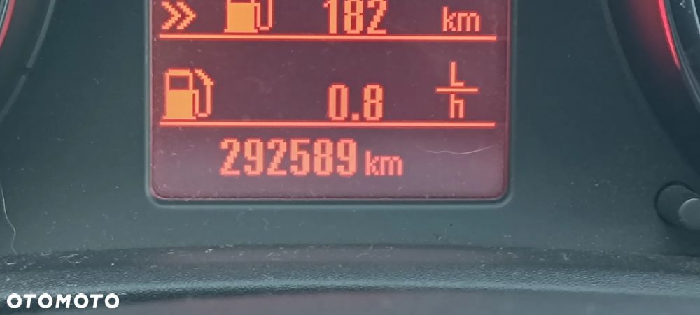 Opel Astra 2.0 CDTI Exklusiv - 13