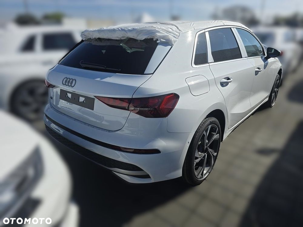 Audi A3 35 TFSI mHEV Advanced S tronic - 3