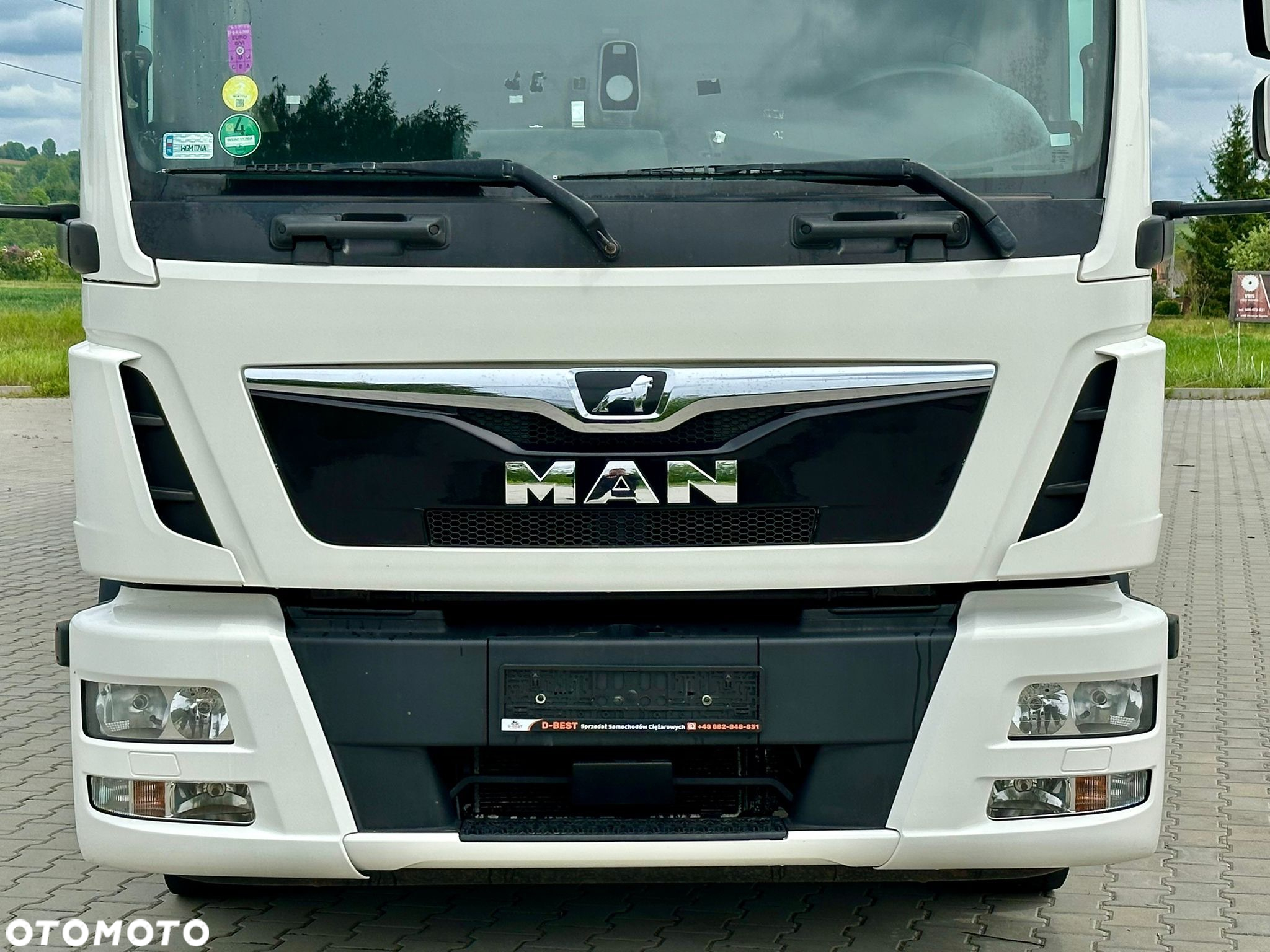 MAN TGL 12.250 / FIRANKA / 23 EUROPALETY / 9.5 M DŁUGOŚCI / NISKI PRZEBIEG / 380 TYS KM / SYPIALKA / 11.2020 ROK - 10