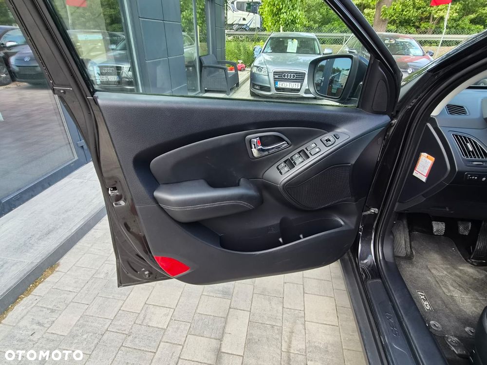 Hyundai ix35 1.6 2WD blue Style - 21