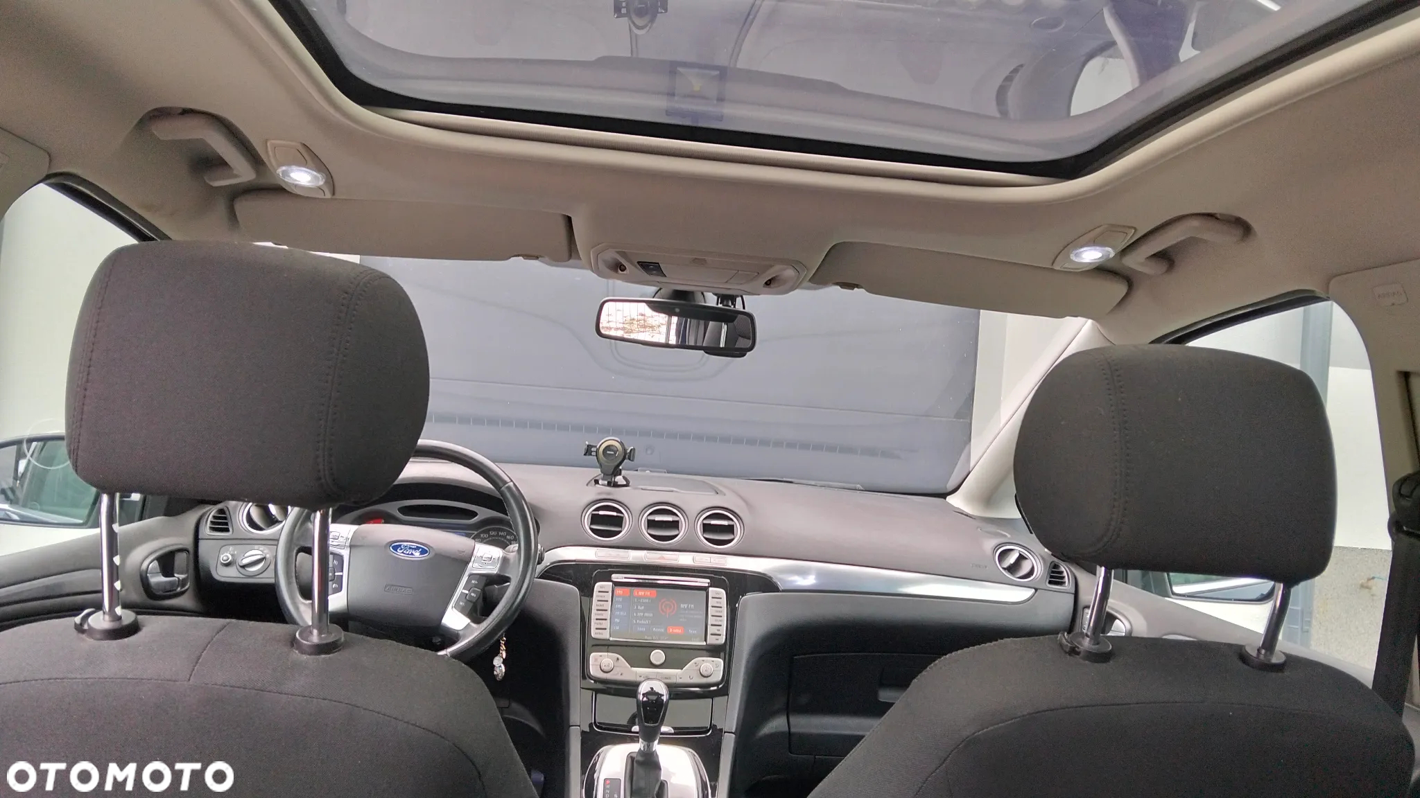 Ford S-Max 2.0 EcoBoost Titanium - 20