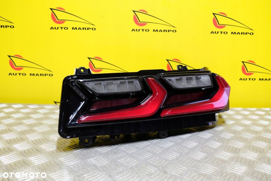 CHEVROLET CORVETTE C8 2019- LAMPA TYŁ PRAWA LED USA - 3