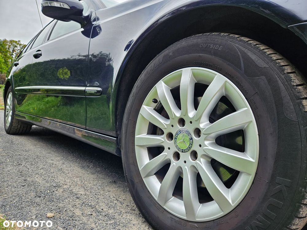 Mercedes-Benz Klasa E - 28