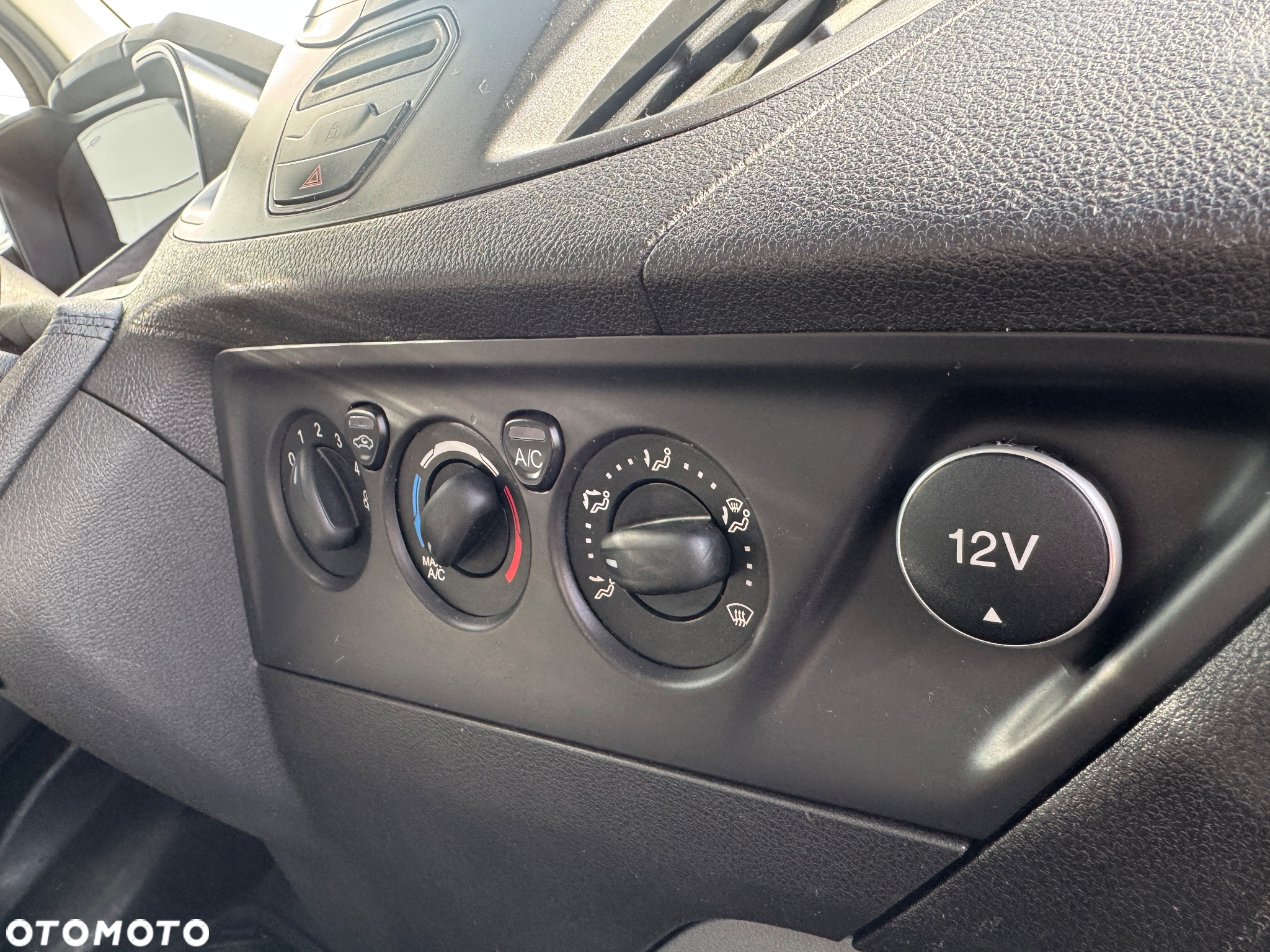 Ford transit custom - 22