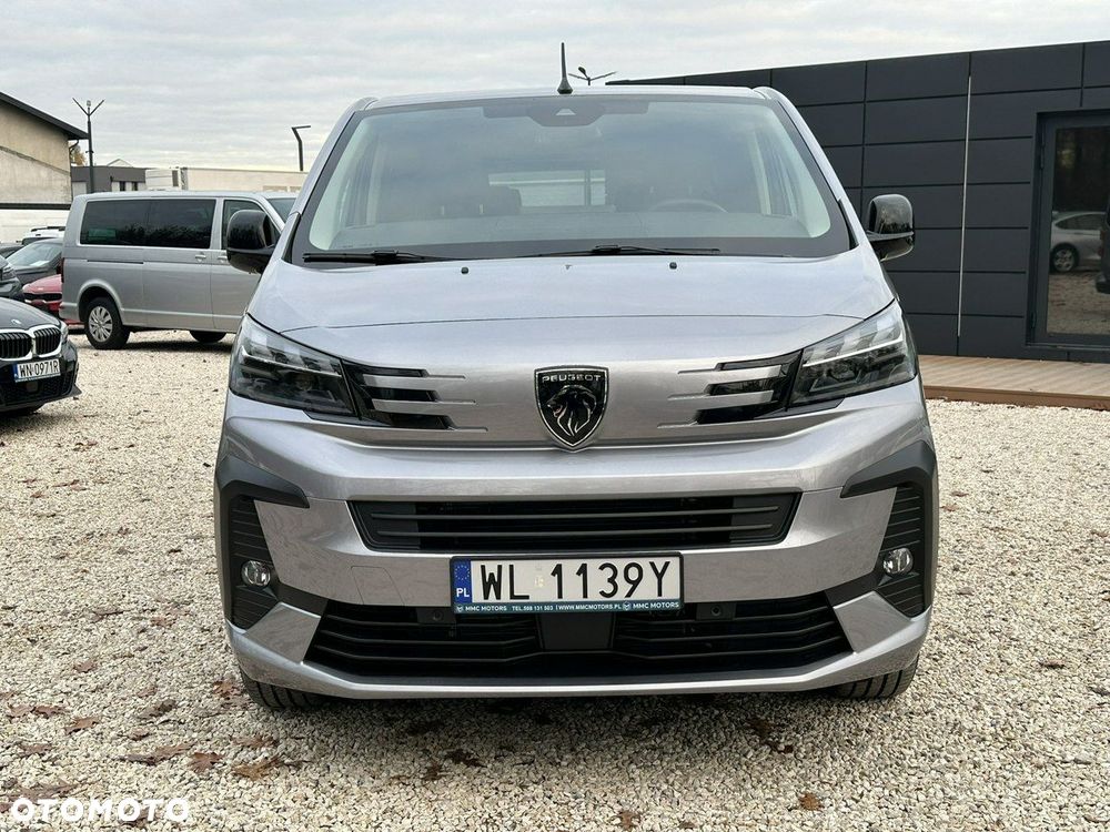 Peugeot Traveller - 3